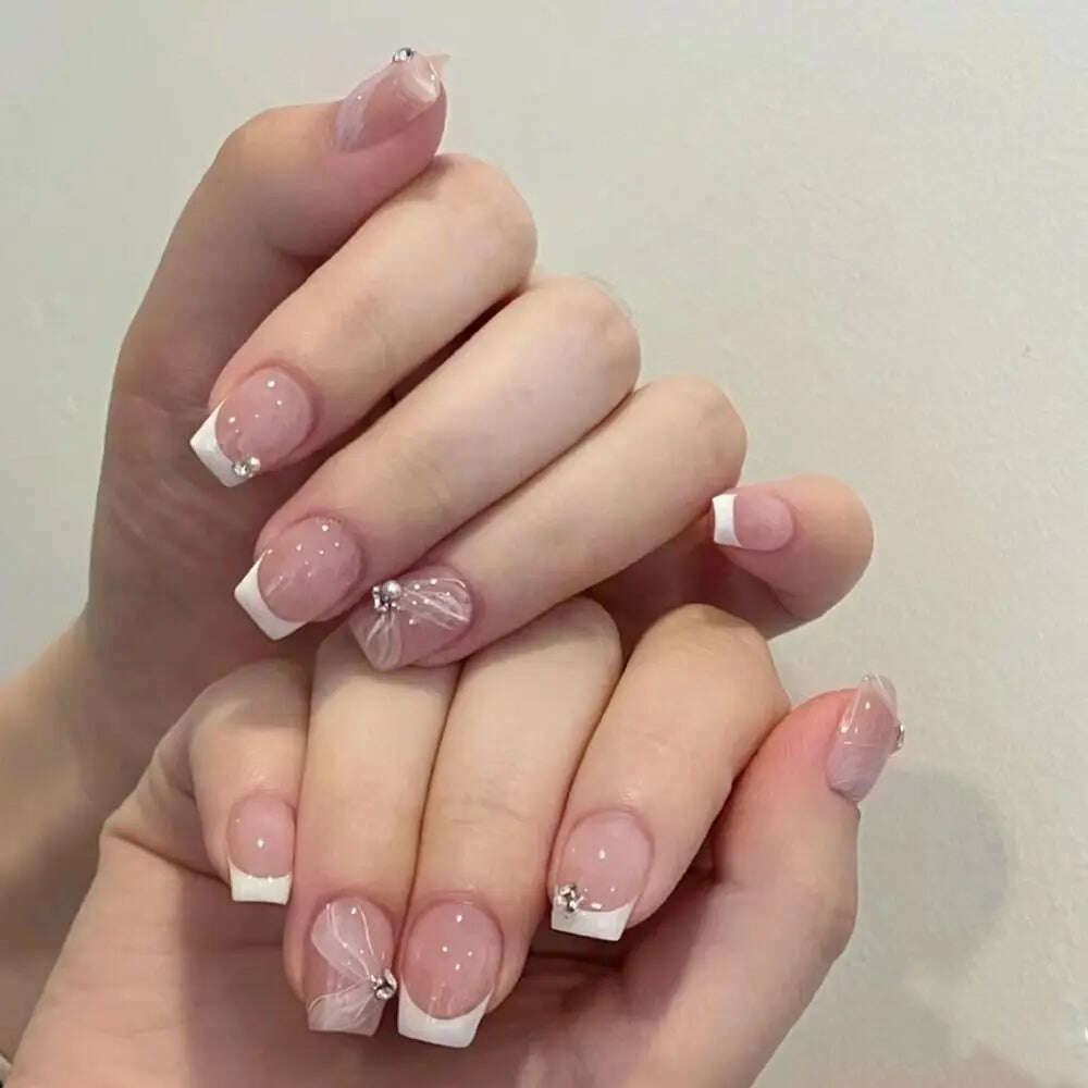 24pcs Short Round False Nails French Blue Sparkling Pearl White Wavy Love Heart Full Cover Detachable Press On Nail Tips - KIMLUD