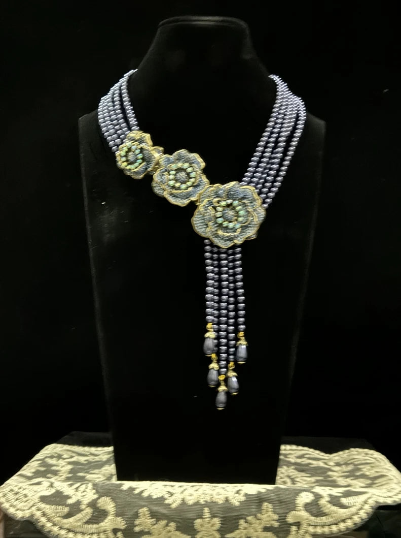 HD Europe and the United States Retro Literature Sweet Heavy Multi-Layer Glaze Inlaid Shiny Rhinestone Flowers Tassel Necklace