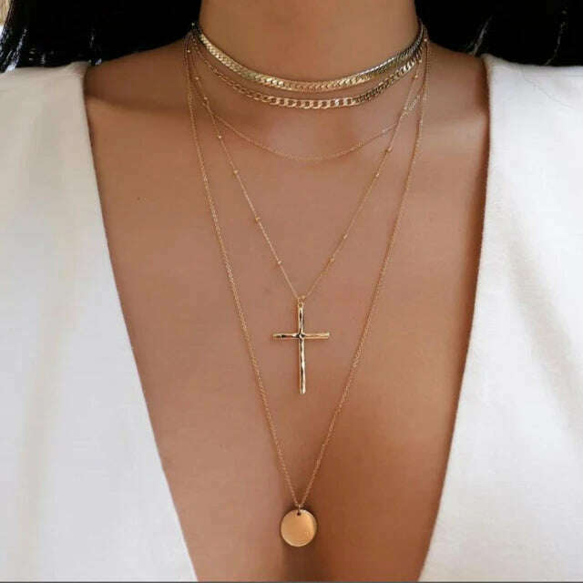 Bohemia Multilayer Crystal Butterfly Pendant Necklaces For Women Hollow Heart Choker Necklace Fashion Jewelry Party Gift N0321 - KIMLUD