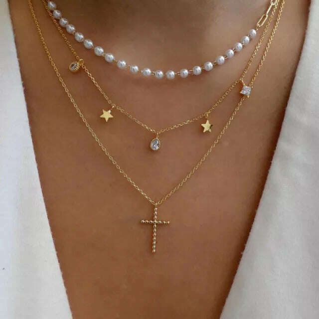 Bohemia Multilayer Crystal Butterfly Pendant Necklaces For Women Hollow Heart Choker Necklace Fashion Jewelry Party Gift N0321 - KIMLUD
