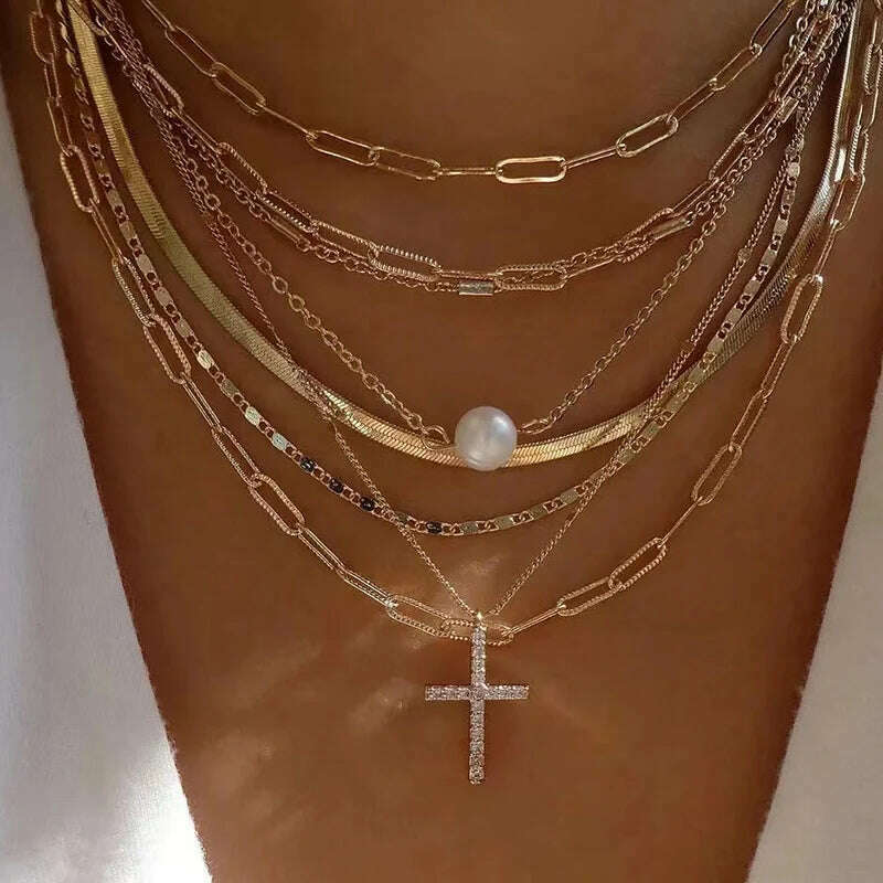 Bohemia Multilayer Crystal Butterfly Pendant Necklaces For Women Hollow Heart Choker Necklace Fashion Jewelry Party Gift N0321 - KIMLUD