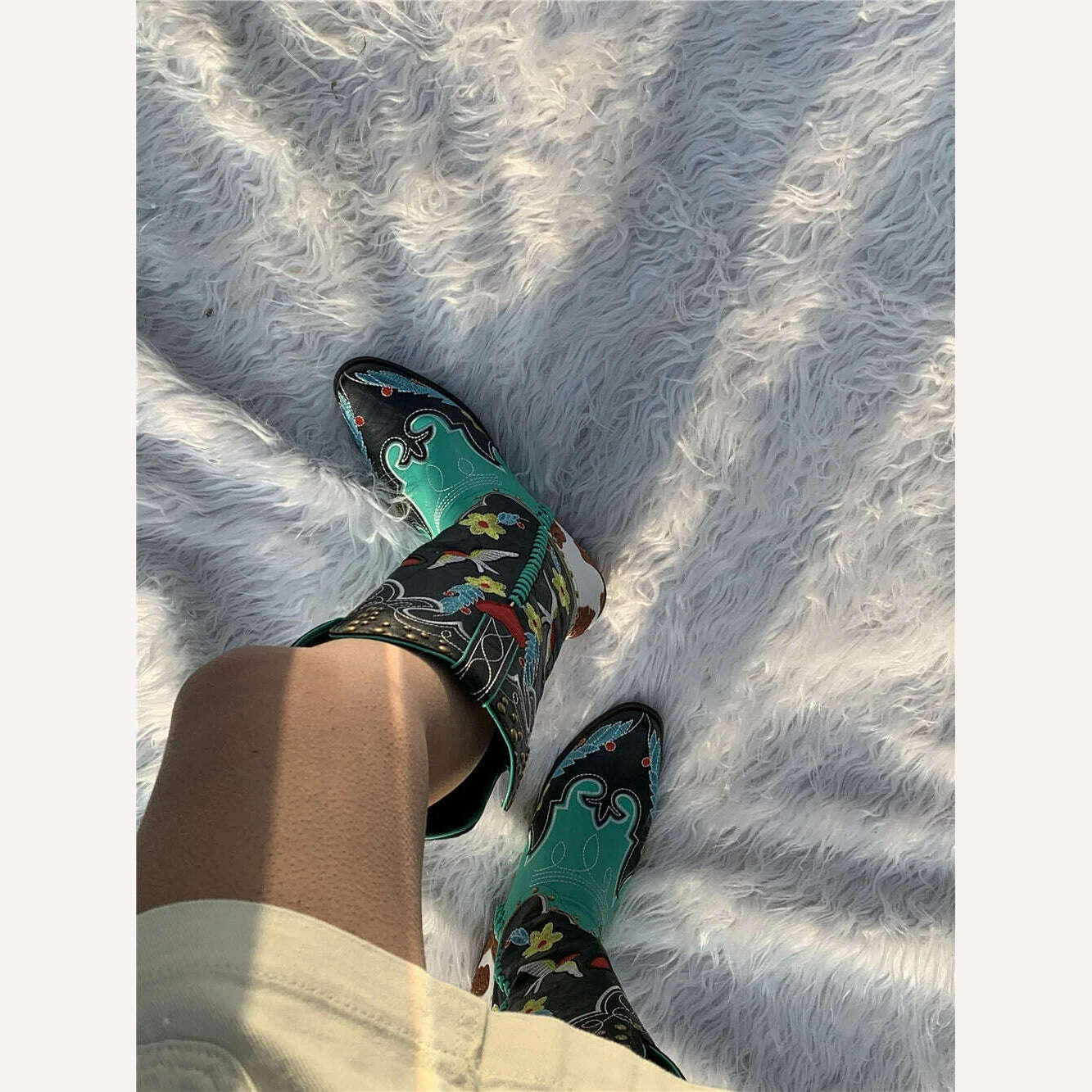 Embroidered Western Boots For Women Heart Shaped Fashion Cowboy Cowgirl Boots Handmake Retro Vintage Shoes 2022 Winter Autumn - KIMLUD