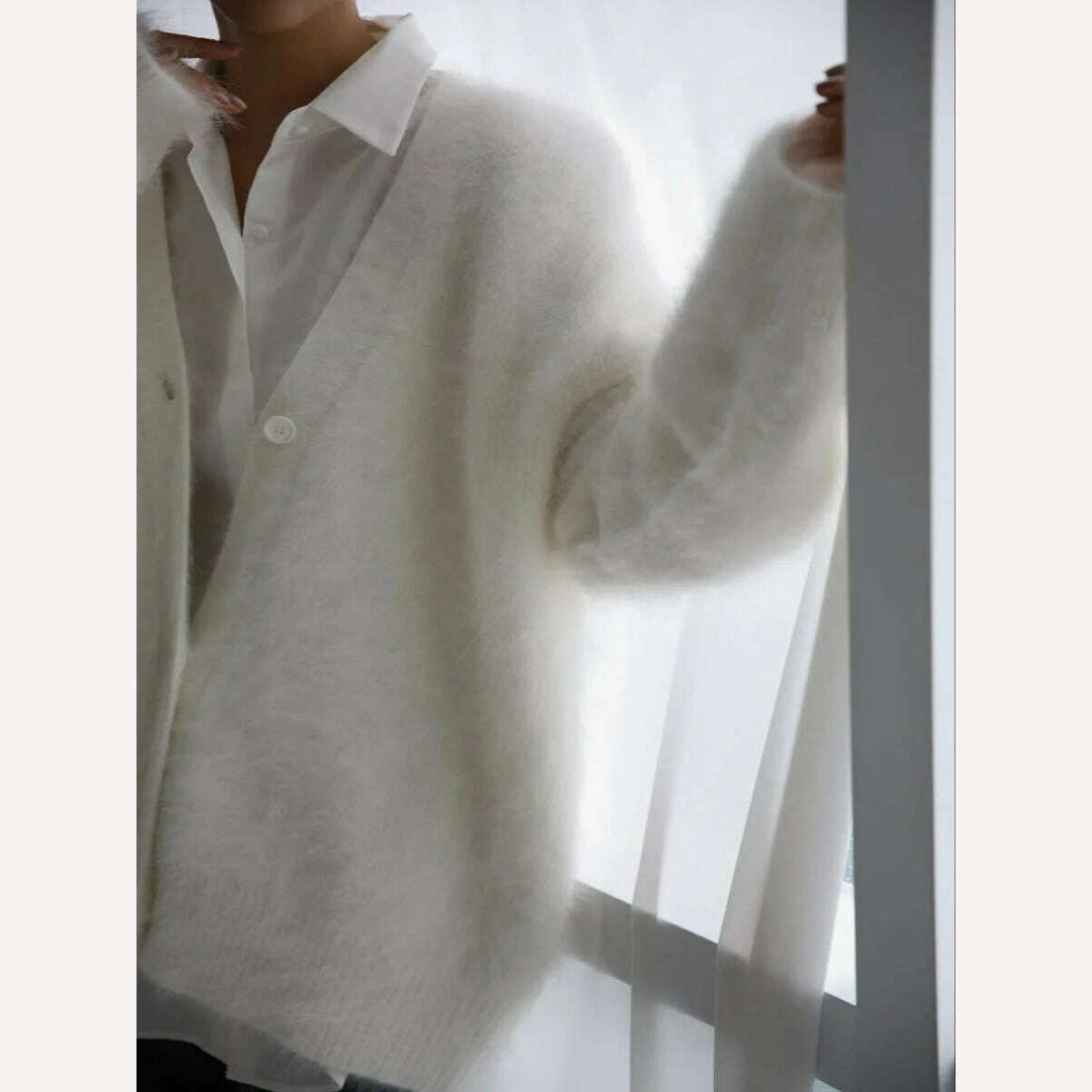 Hirsionsan Elegant Long Sleeve Sweater Women 2023 New Single-Breasted Female Casual Cardigan Soft Flexible Knitted Outwear - KIMLUD