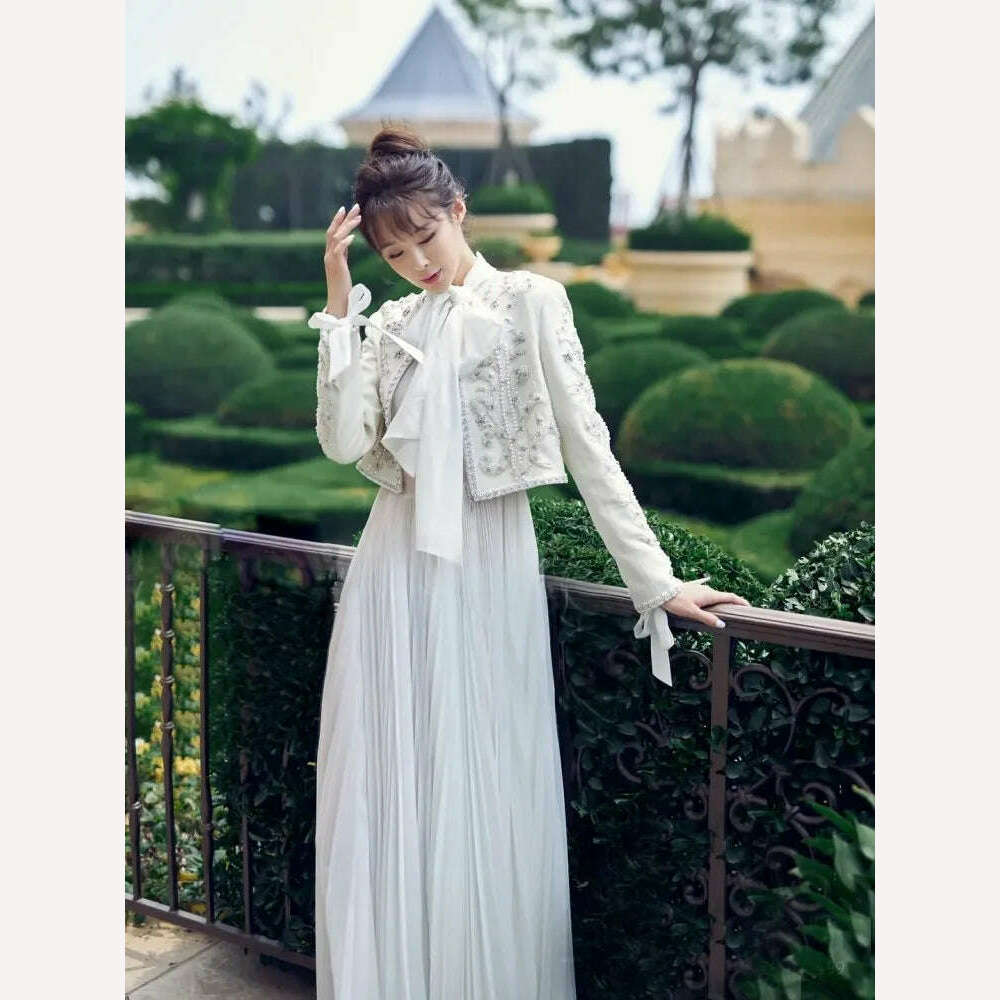 Luxury Spring New Women Baroque Diamond Pearls Beading Embroidery Jacket Elegant Slim Fit Short Suit Coat Party White Outerwear - KIMLUD