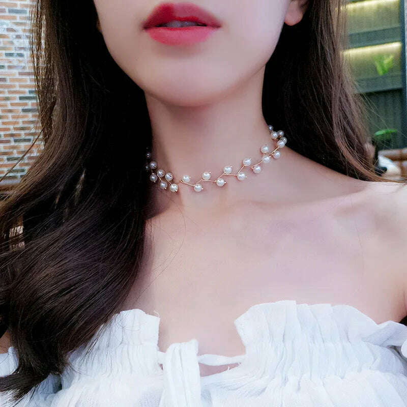 New Beads Women's Neck Chain Kpop Pearl Choker Necklace Gold Color Goth Choker Jewelry On The Neck Pendant 2021 Collar For Girl - KIMLUD