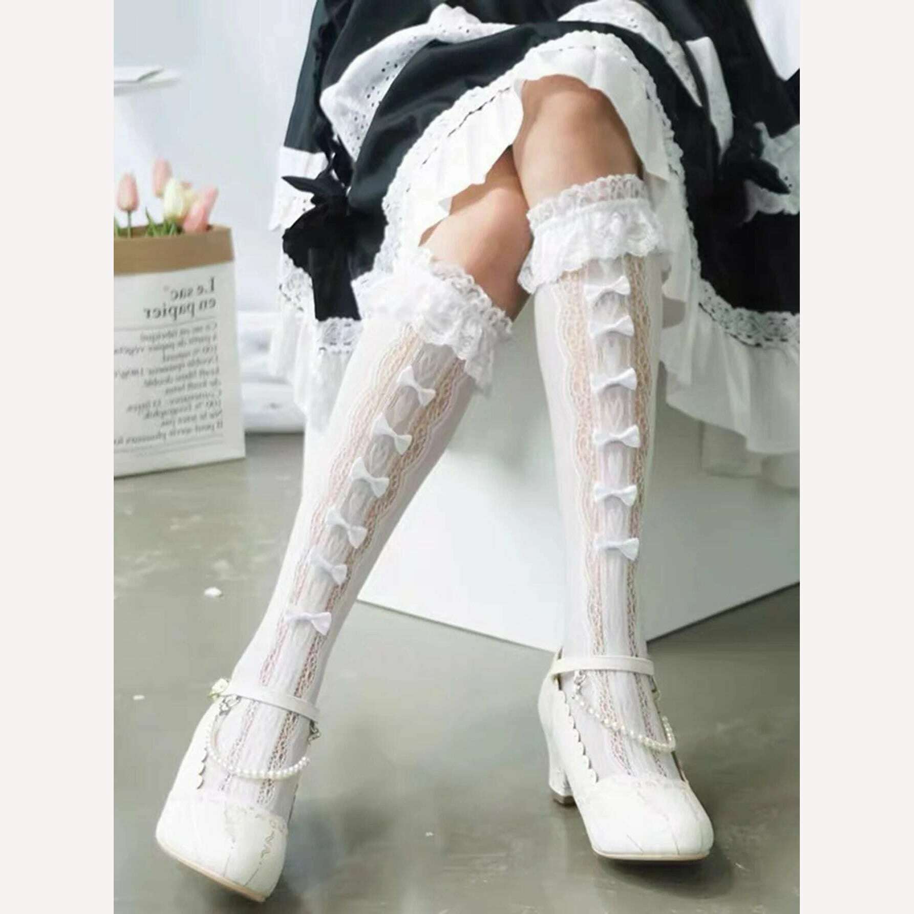 1 pair of bow shaped mid length stockings JK girls lace lace stockings Lolita princess coa long length lace bow shaped stockings - KIMLUD