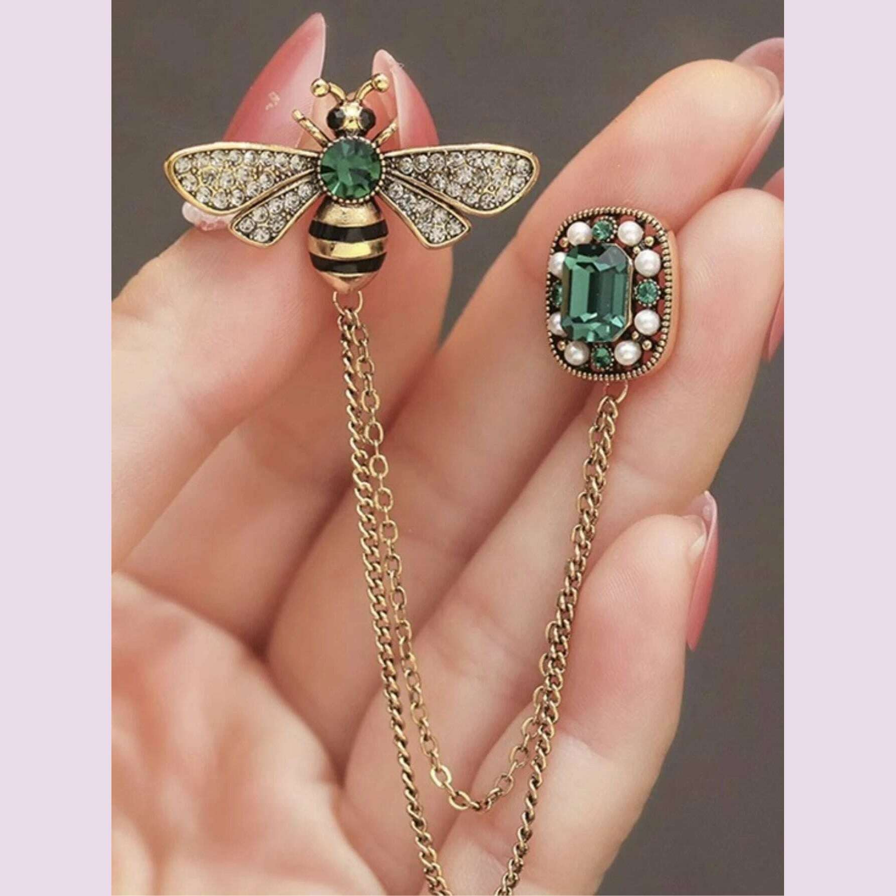 1 Piece Of Bee Crystal Tassel Women's Brooch Sweater With A Unique And Luxurious Design-zt3128 - KIMLUD