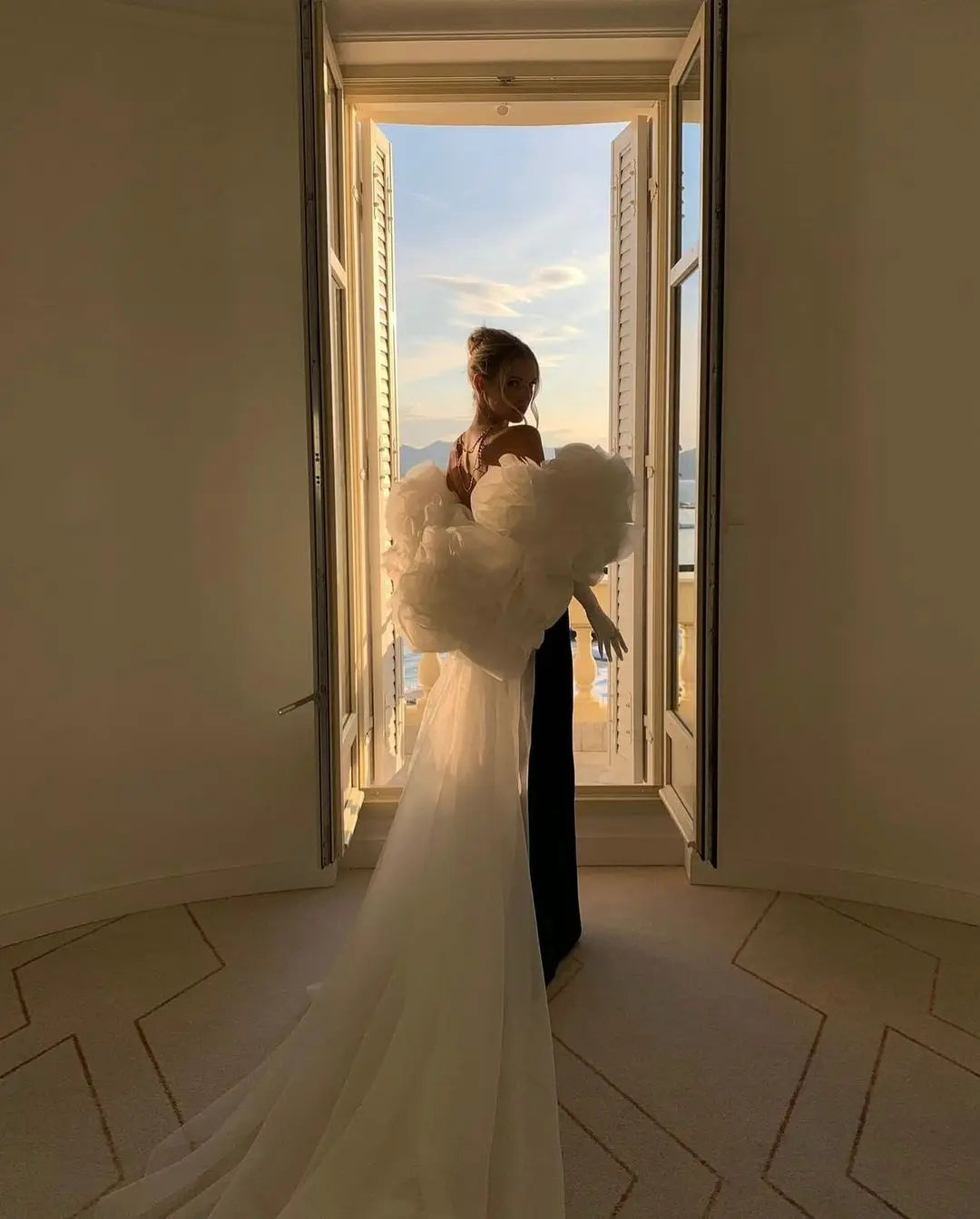 KIMLUD, Stunning Black Mermaid Evening Dresses with Detachable Cape Train Tulle Ruffled Flower Chic Celebrity Gown Formal Occasion Dress, KIMLUD Womens Clothes