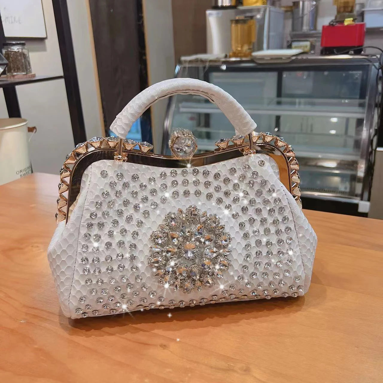 2023 New Luxury Fashion Diamonds Women&#39;s Handbags Leather Design Clip Rhinestone Bag Portable Tote Shoulder Messenger Bags