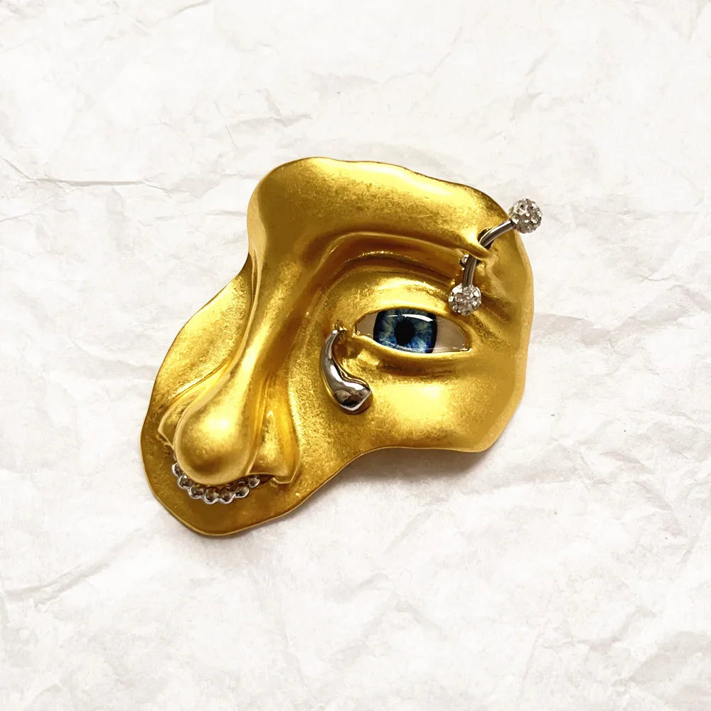 Vintage Baroque Style Alloy Plated Face Shaped Necklace For Women Fashion Jewlery Exaggerated Long Chain Necklace Accessory