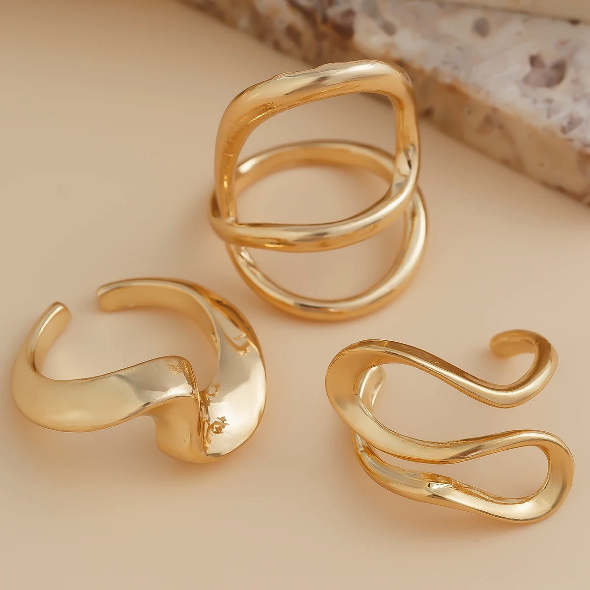 Ingemark 3Pcs Creative Irregular Twisted Metal Open Rings for Women Vintage Geometric Adjustable Finger Ring Couple Accessories