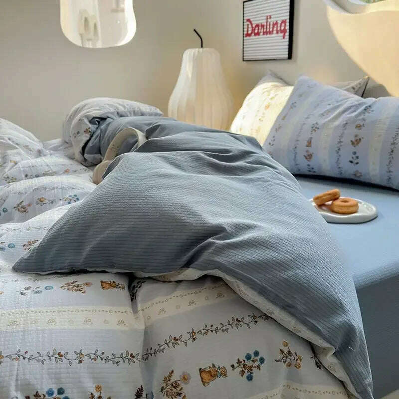 Bedding Set Duvet Cover Fresh Blue Floral. Wrinkled Yann Bed Set Of Four Pieces, Washing Cotton Sheets Bed Sheets - KIMLUD