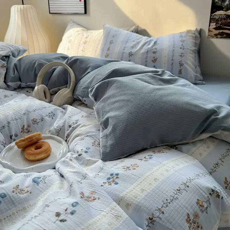 Bedding Set Duvet Cover Fresh Blue Floral. Wrinkled Yann Bed Set Of Four Pieces, Washing Cotton Sheets Bed Sheets - KIMLUD