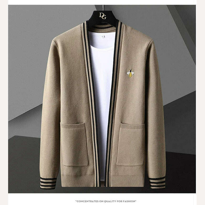 Bee Embroidery Men&#39;s Sweater Cardigan Korean Casual Coat Elegant Men Sweater 2021 Autumn Coat Trend Abrigo Hombre Men Clothing - KIMLUD