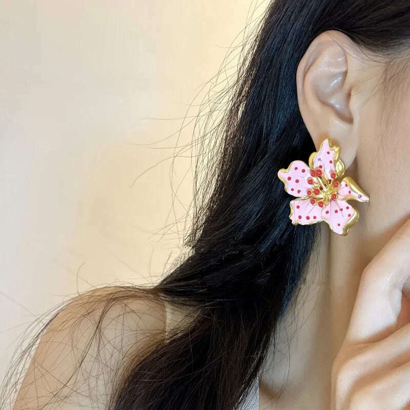 HUANZHI Enamel Pink Flower Stud Earring Irregular Petal Vintage Drip Oil Elegant Sweet Jewerly Gift for Women Girls - KIMLUD