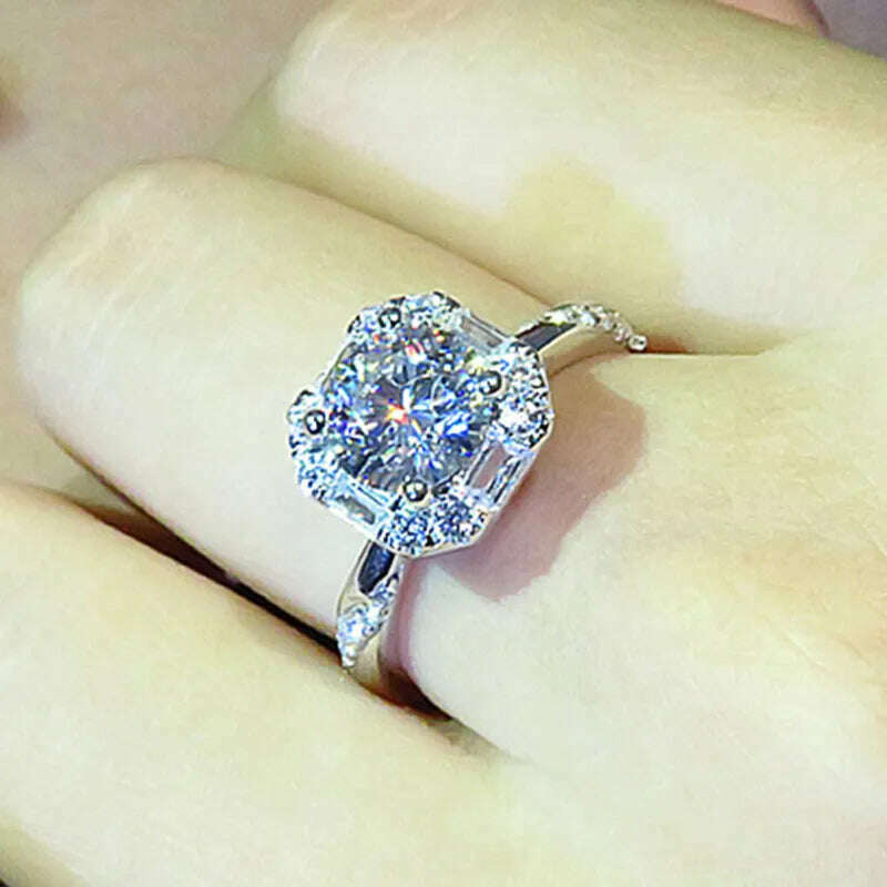 Huitan Modern Design 2022 New Ring for Women Brilliant Cubic Zirconia Creative Wedding Bands Accessories Female Fashion Jewelry - KIMLUD