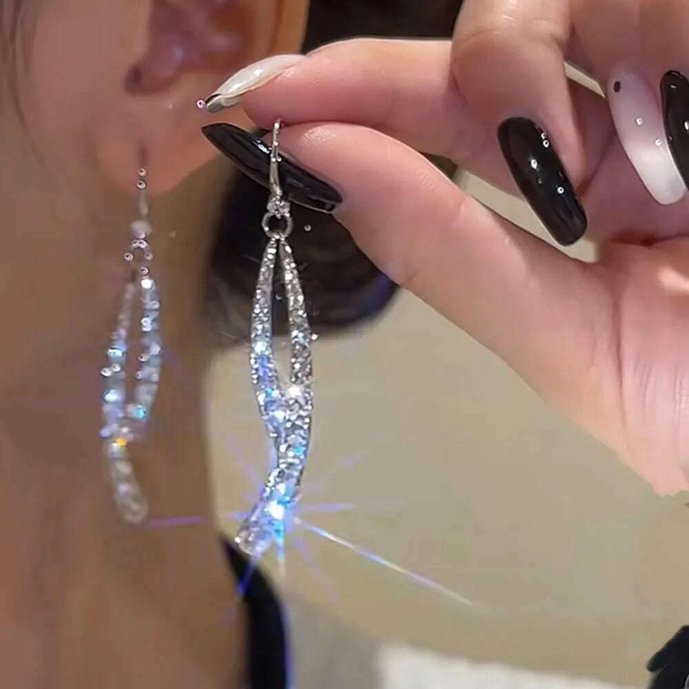 New Fashion Trend Unique Design Elegant Exquisite Light Luxury Long Tassel Earrings Female Jewelry Party Premium Gift Wholesale - KIMLUD