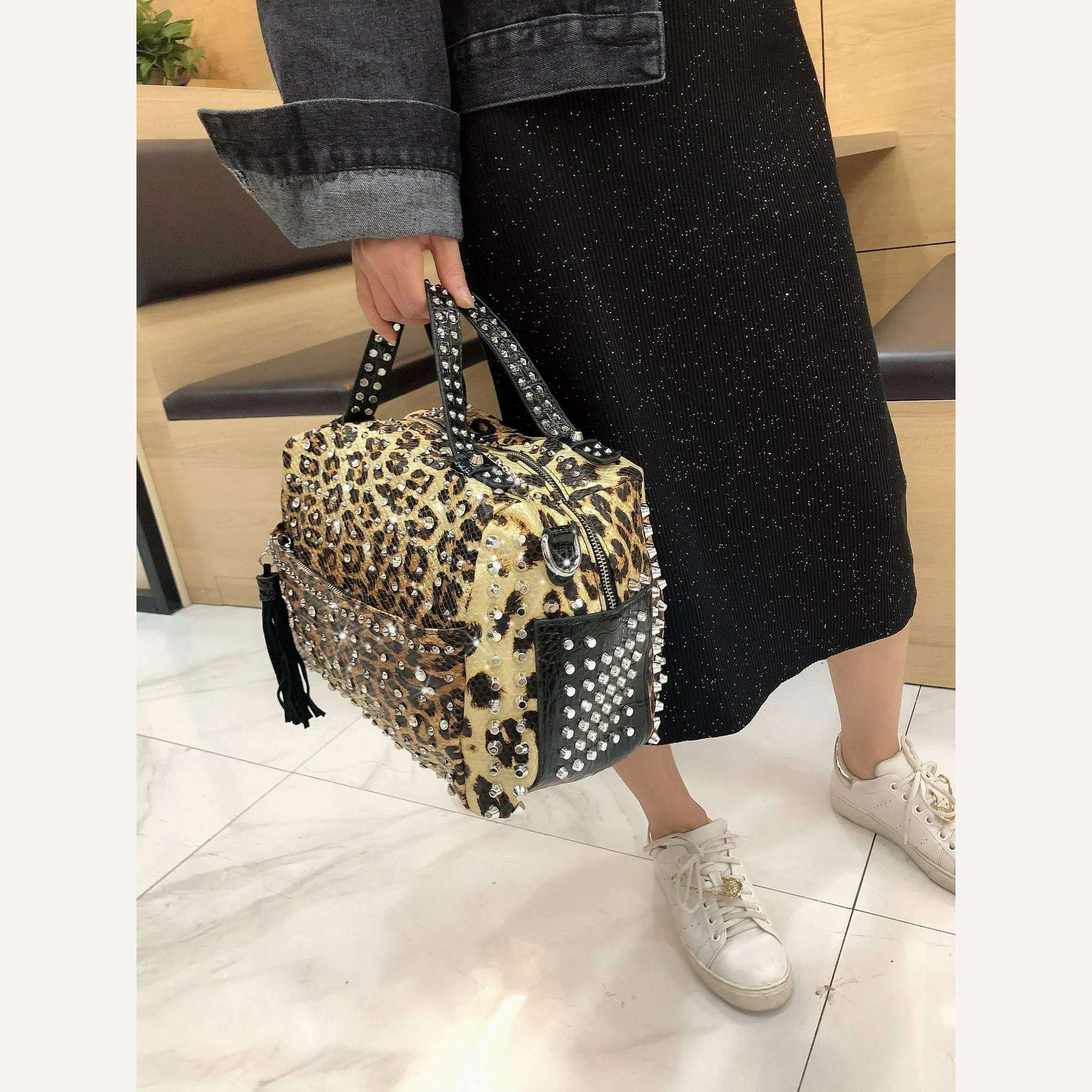 New trend handbags personality fashion retro leopard rhinestone handbag rivet shoulder bag ladies casual handbag Messenger bag - KIMLUD