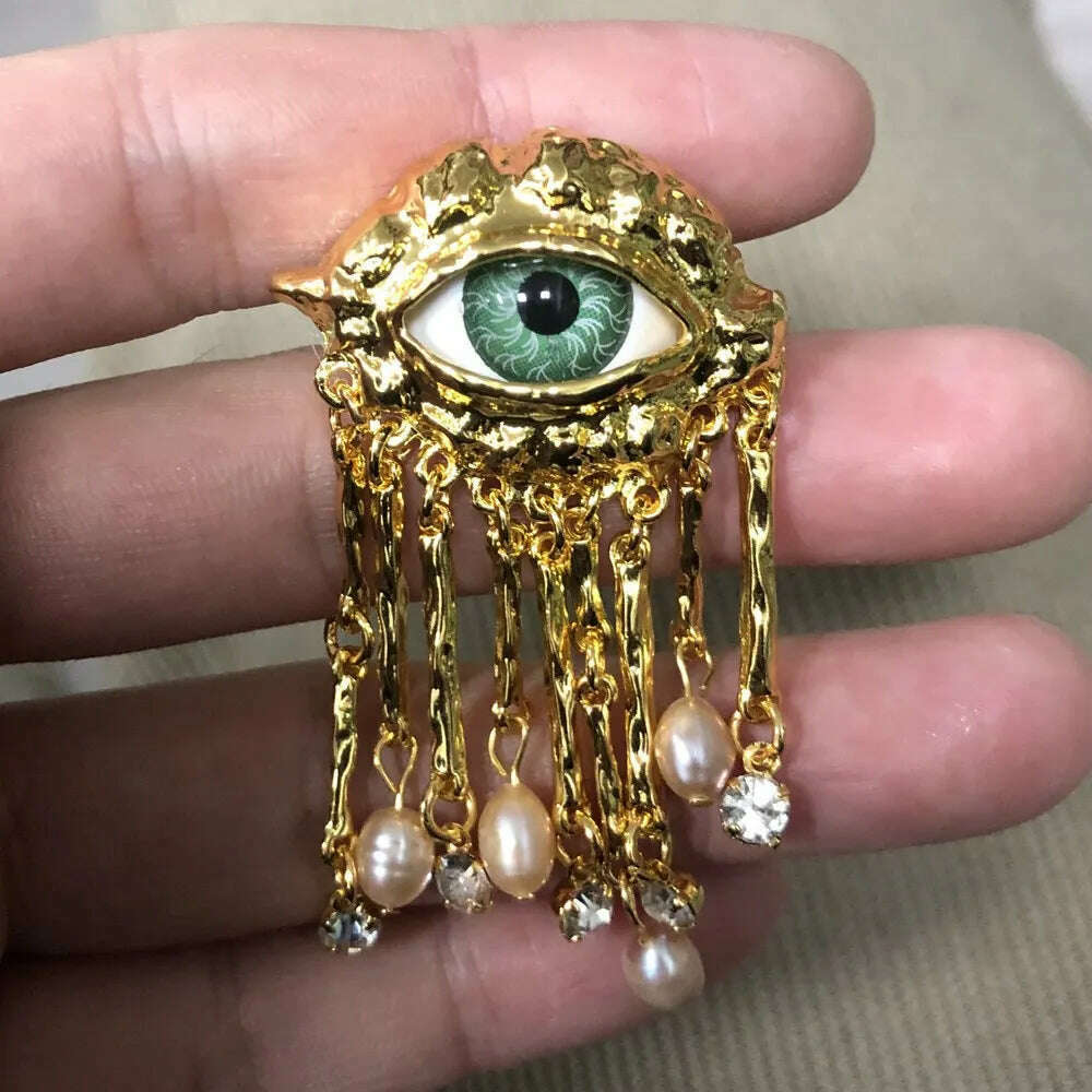 Women Men Vintage Eyes of Demon Brooch Pins Exaggerated Trendy Style Imitated Pearl Delicate Tassels Metal Badge Jewelry - KIMLUD