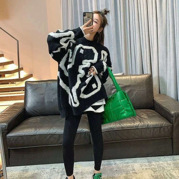 Towel Embroidery Thickened Sweater Women's 2023 Winter New Korean Version Thickened Loose Round Neck Medium Long Coat Knitwear - KIMLUD